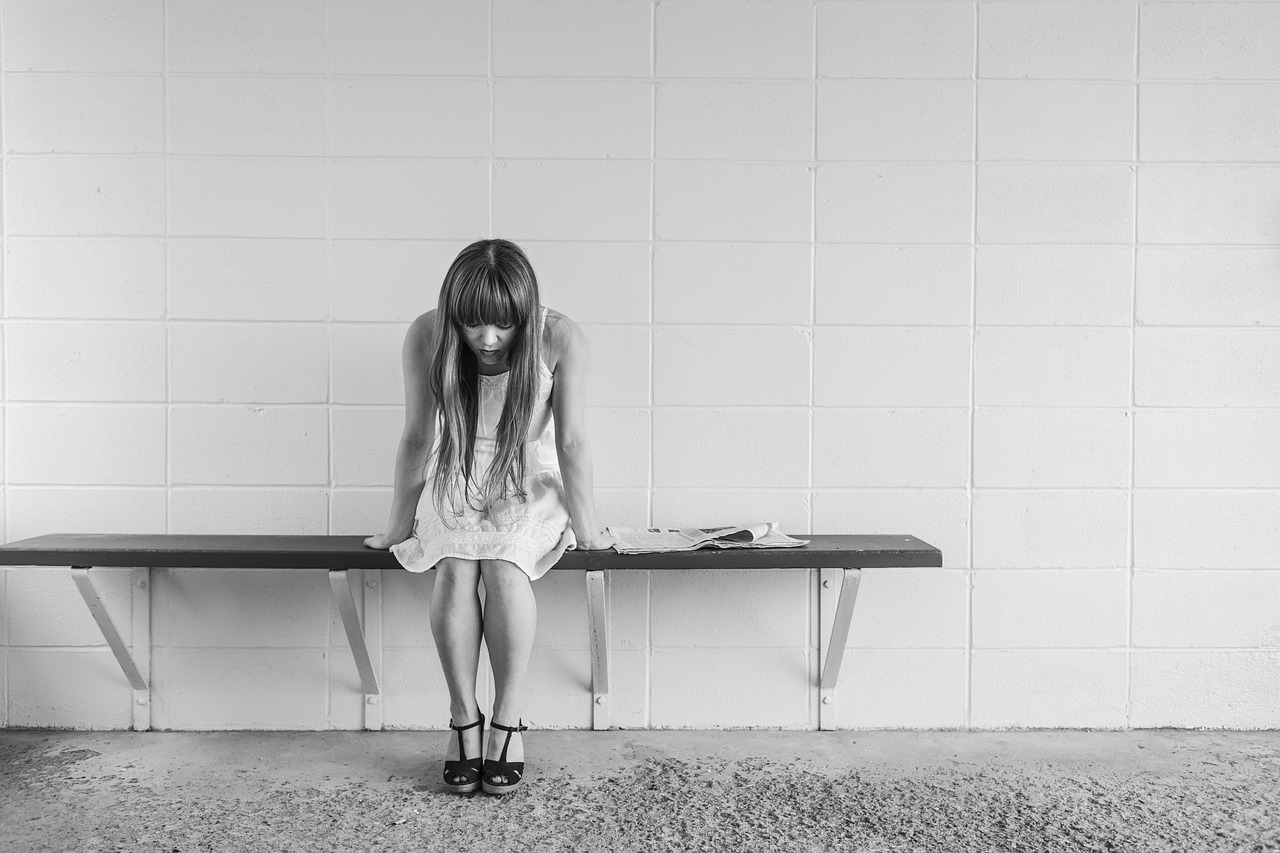 むくみ解消に効果的なレッグマッサージの方法は？